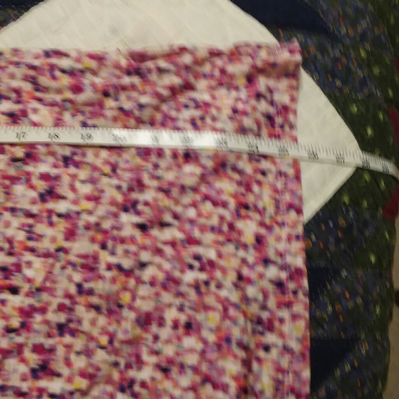 liz claiborne top. (GT-89) - Picture 5 of 5